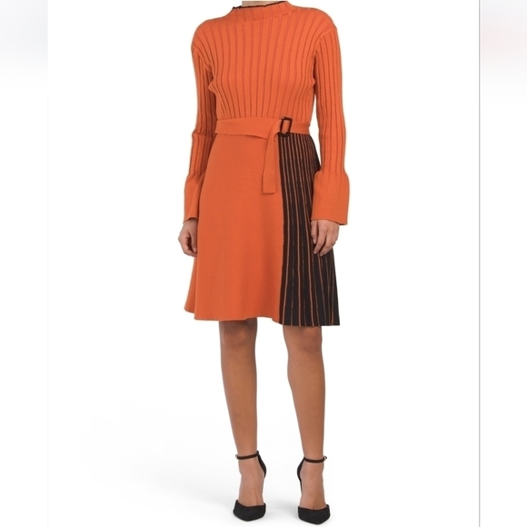 𝅺Dalia Macphee Bell Sleeve Sweater Dress - Picture 1 of 4